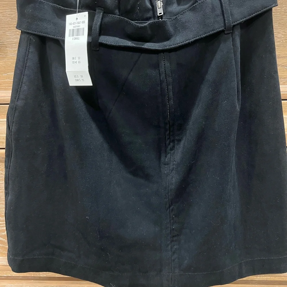 Mini skirt - Picture 3 of 5